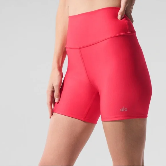 Alo Yoga 5” Airlift Energy Short - Candy Red NWT - Picture 2 of 7